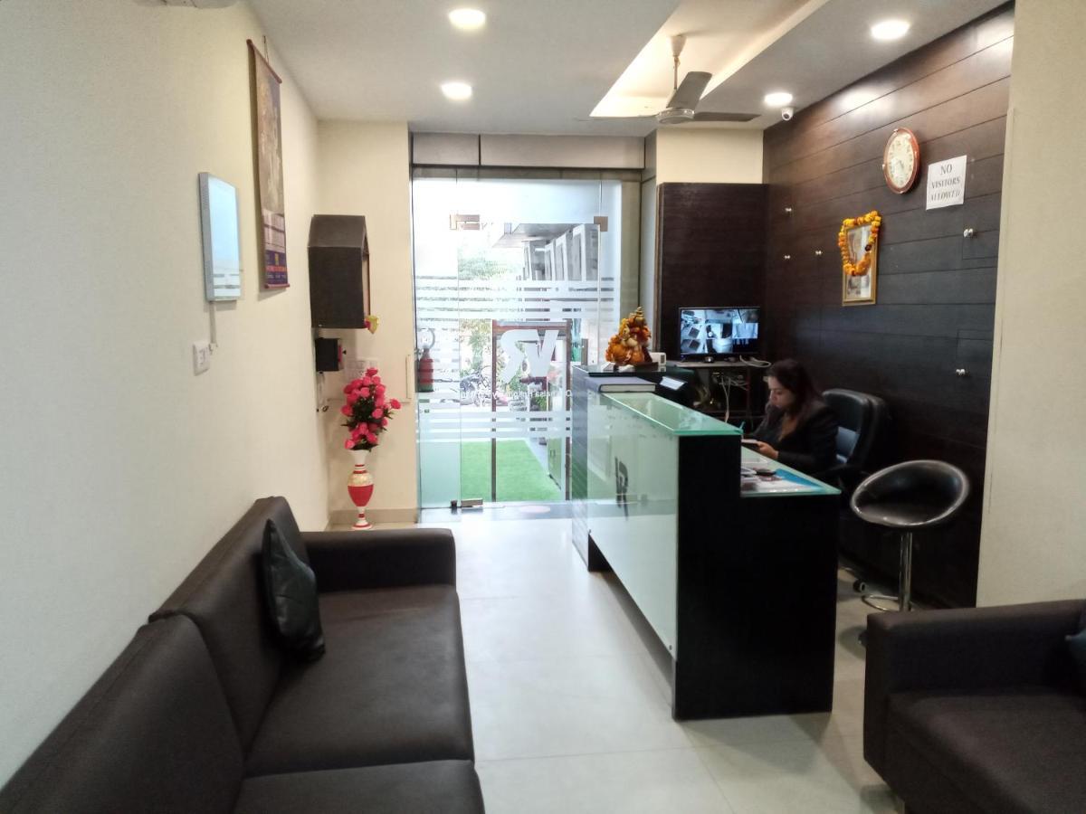 Vivah Residency Hotel Ню Делхи Екстериор снимка
